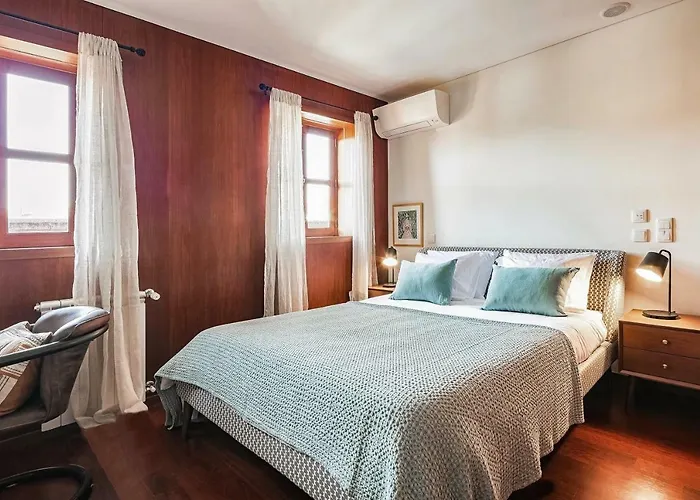 Charming Bonfim Penthouse Apartment Porto