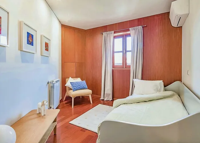 Charming Bonfim Penthouse Apartment