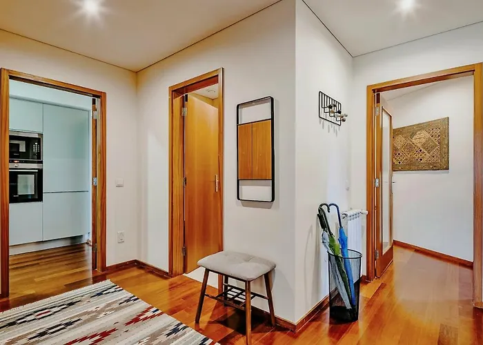 Charming Bonfim Penthouse Oporto